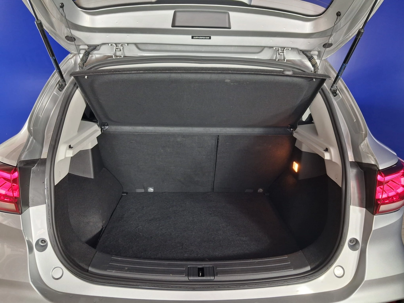 MG ZS ICE 1.5i 106CP 2023