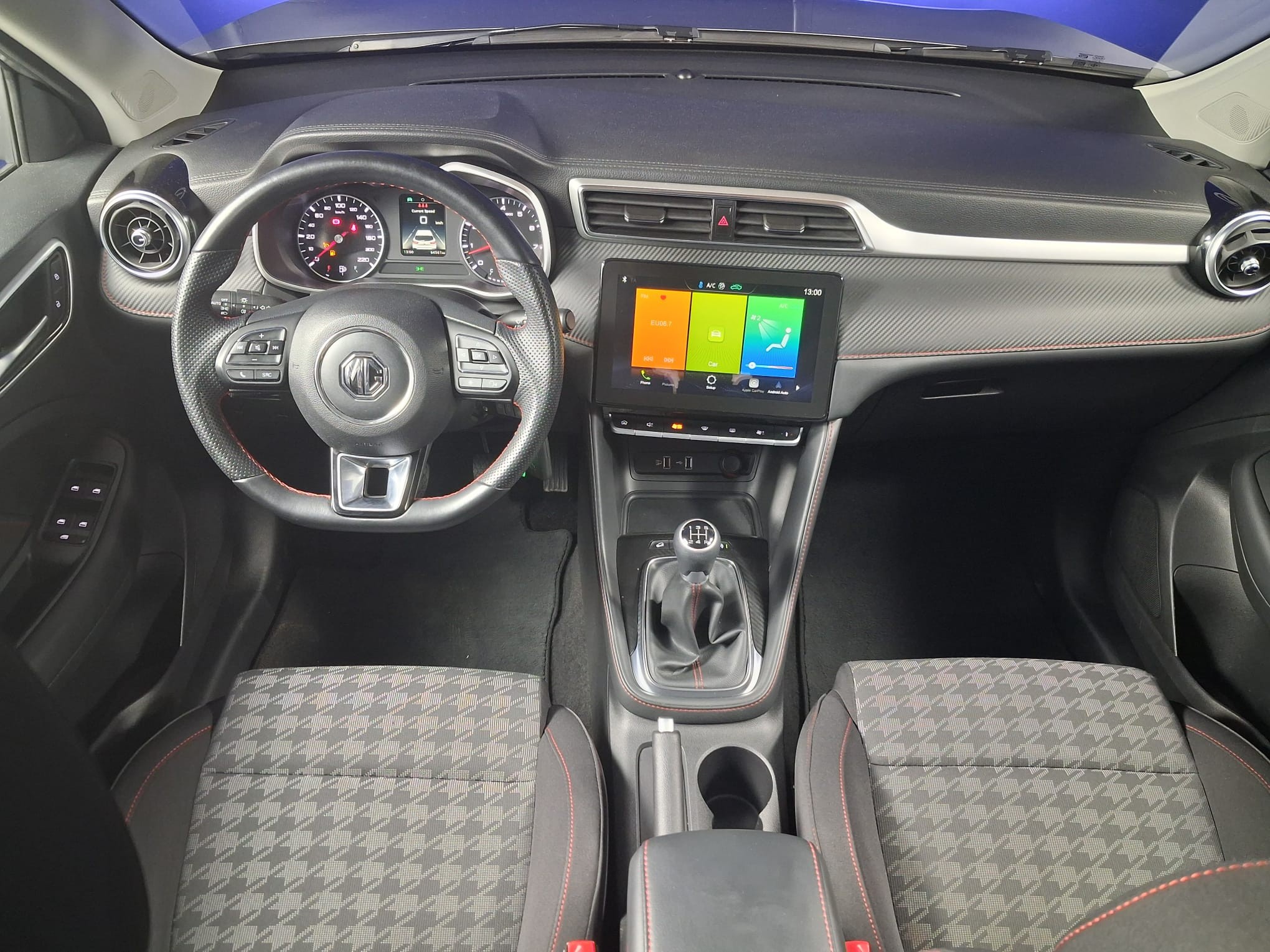 MG ZS 2023 — imagine 12