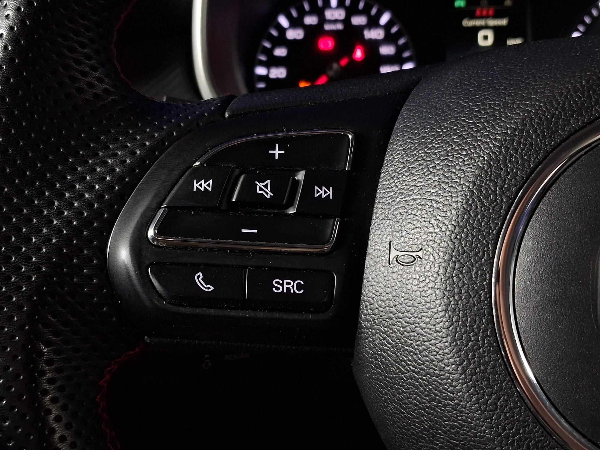 MG ZS 2023 — imagine 14