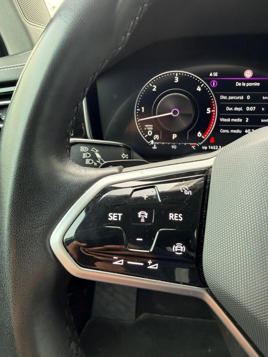 Volkswagen Touareg SUV 2023