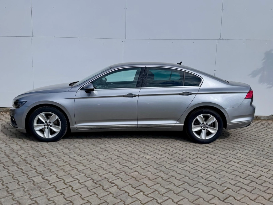 Volkswagen Passat Highline Sedan 2021