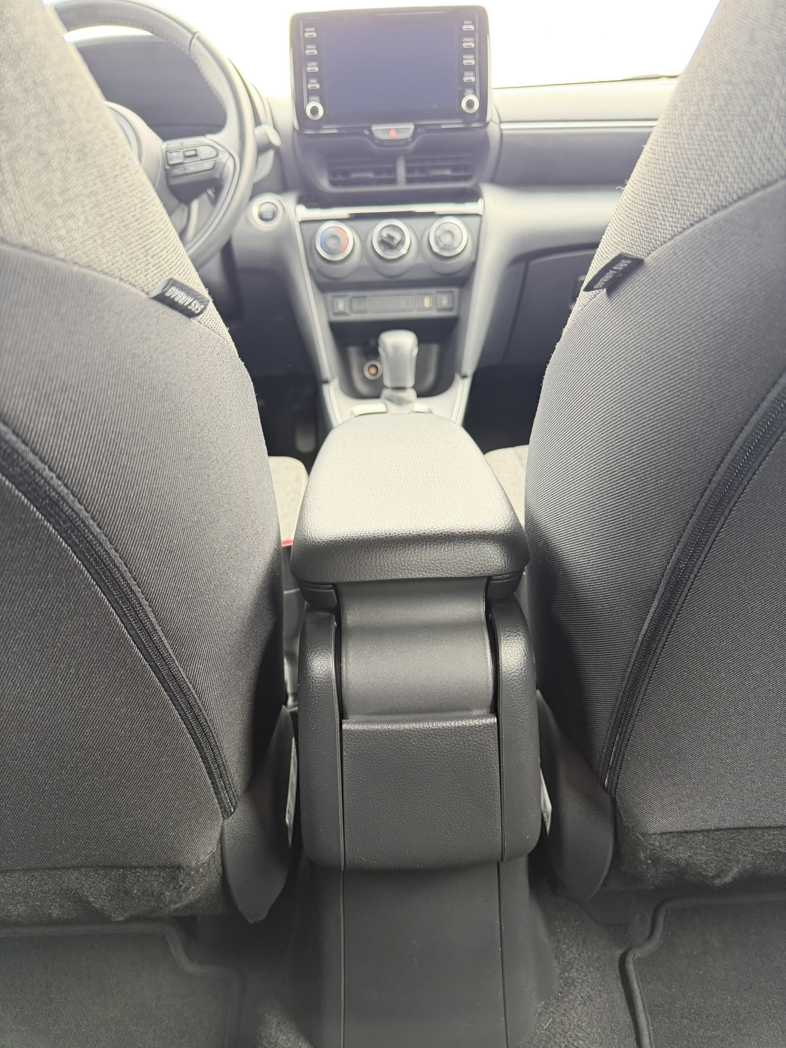 TOYOTA Yaris Cross 2023 — imagine 12