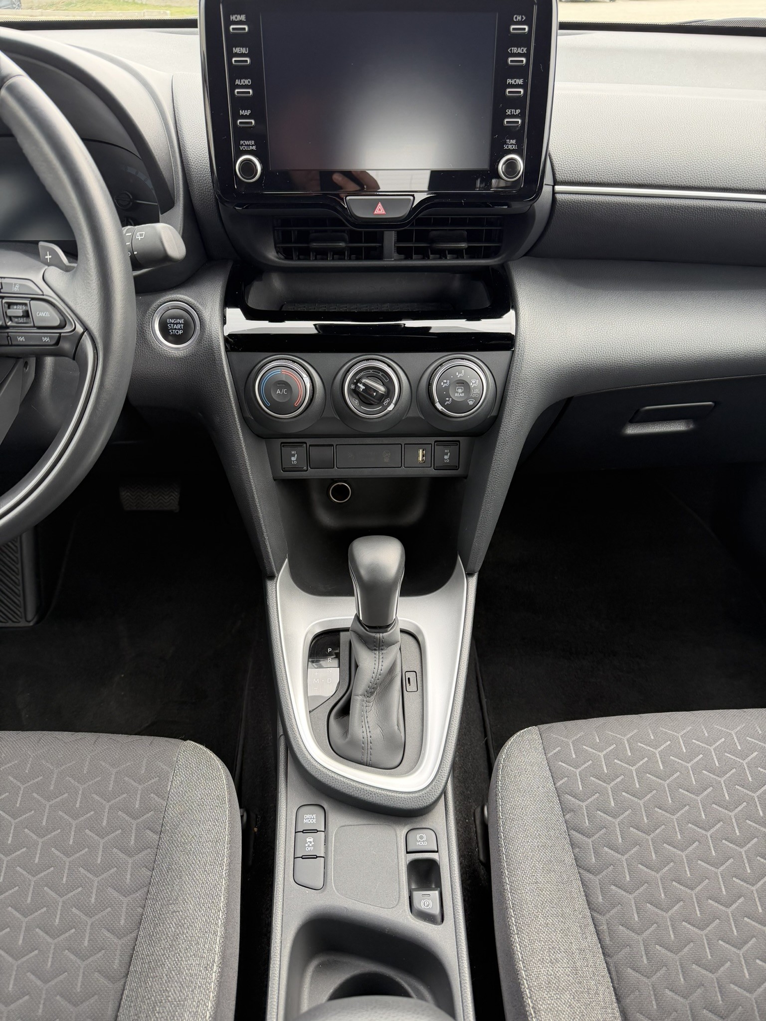 TOYOTA Yaris Cross 2023 — imagine 15