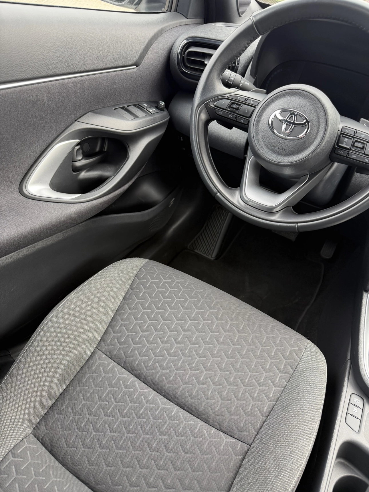 Toyota Yaris Cross SUV 2023