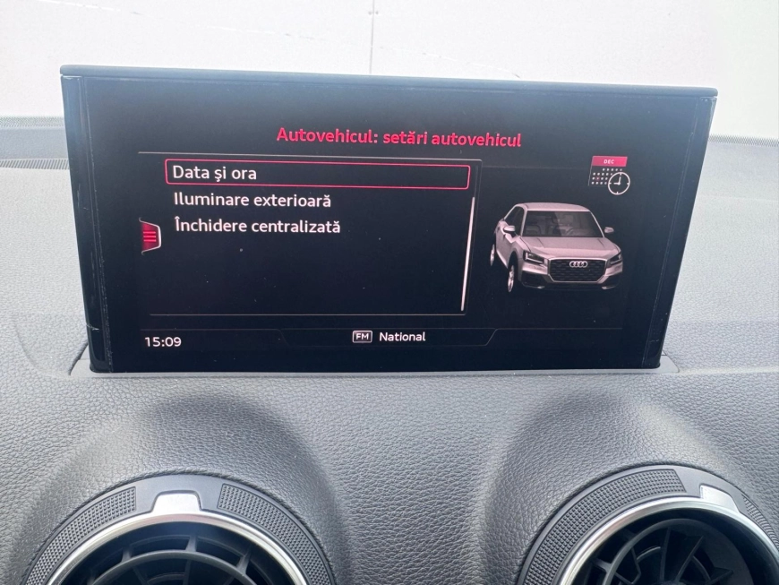 Audi Q2 Compact SUV 2023