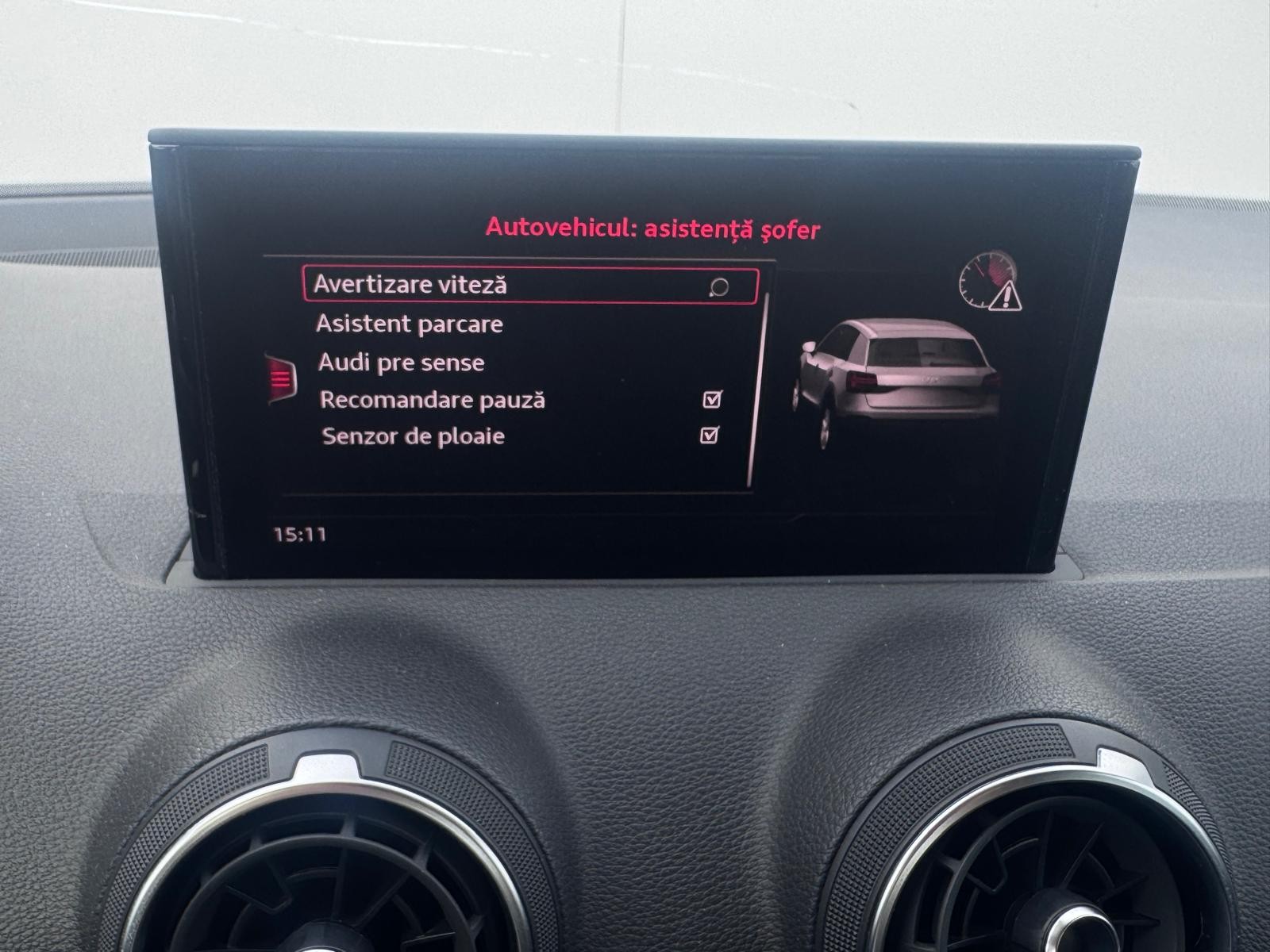 AUDI Q2 2023 — imagine 14