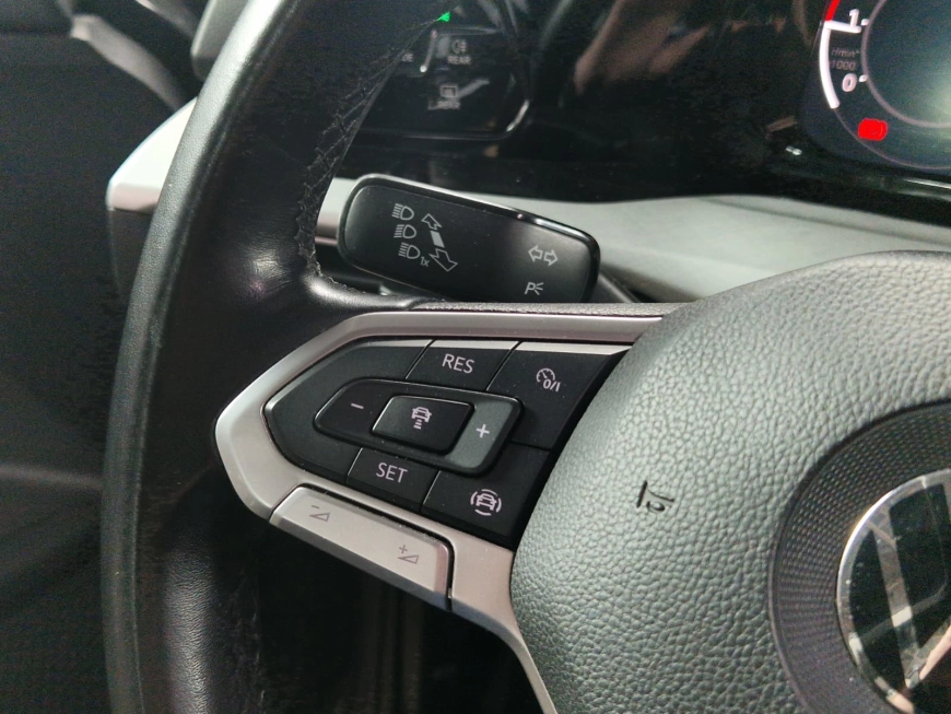 VOLKSWAGEN GOLF LIFE 2.0TDI 115CP 2021