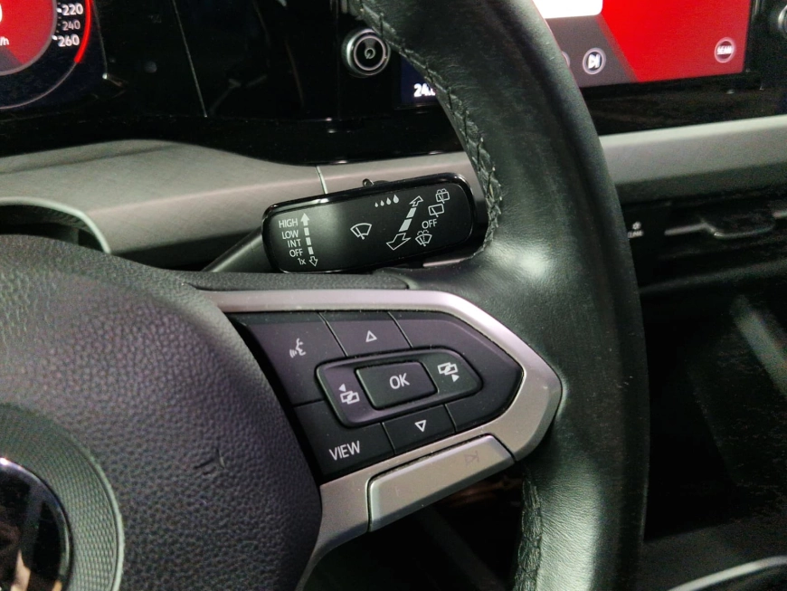 VOLKSWAGEN GOLF LIFE 2.0TDI 115CP 2021