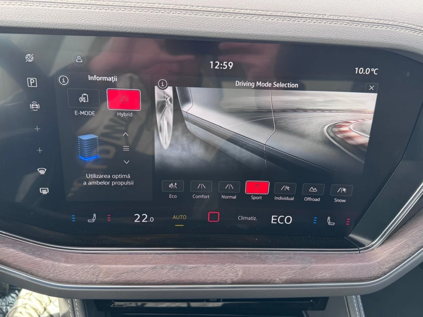 Volkswagen Touareg SUV 2025