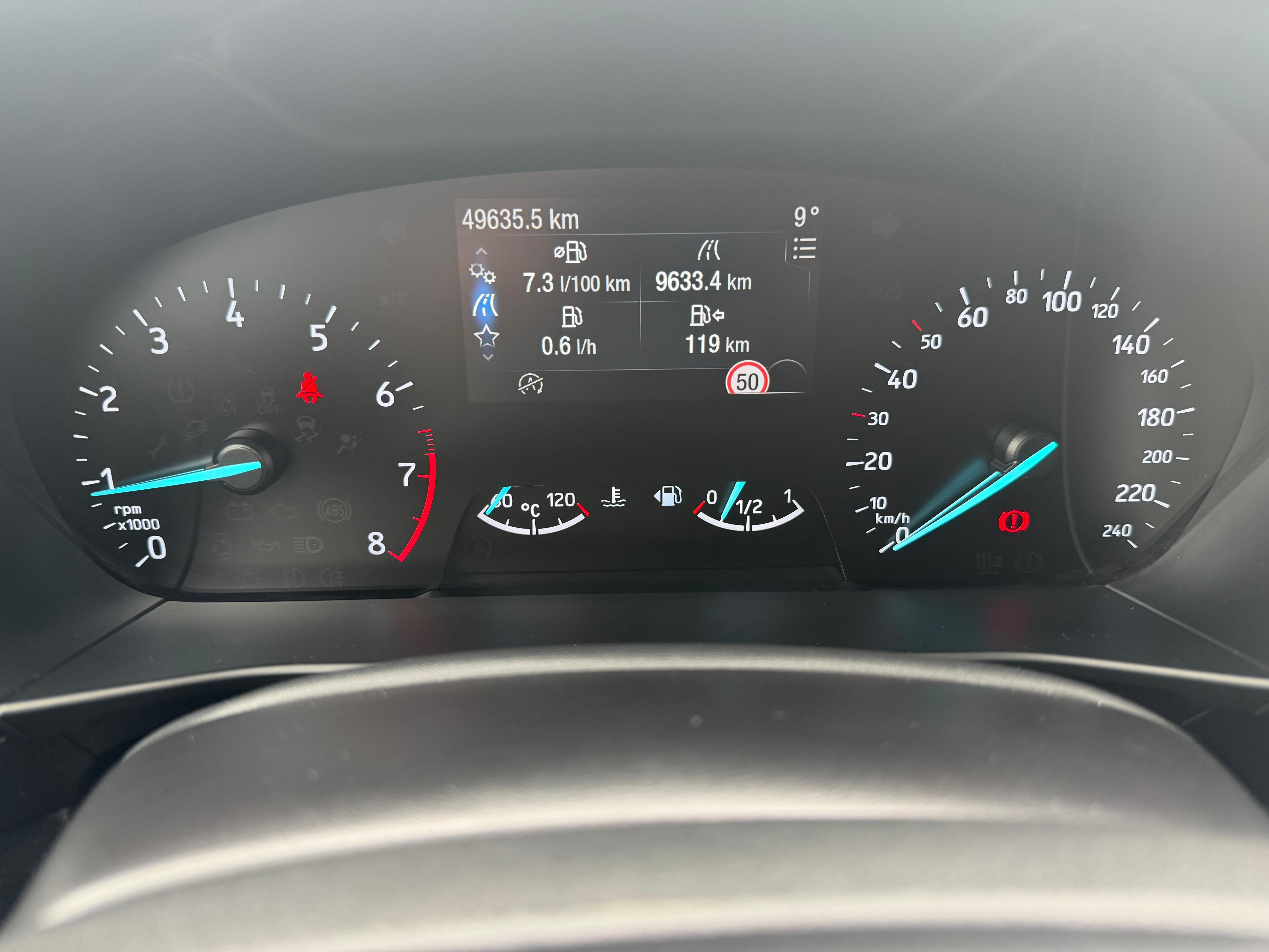 FORD Focus 2018 — imagine 12