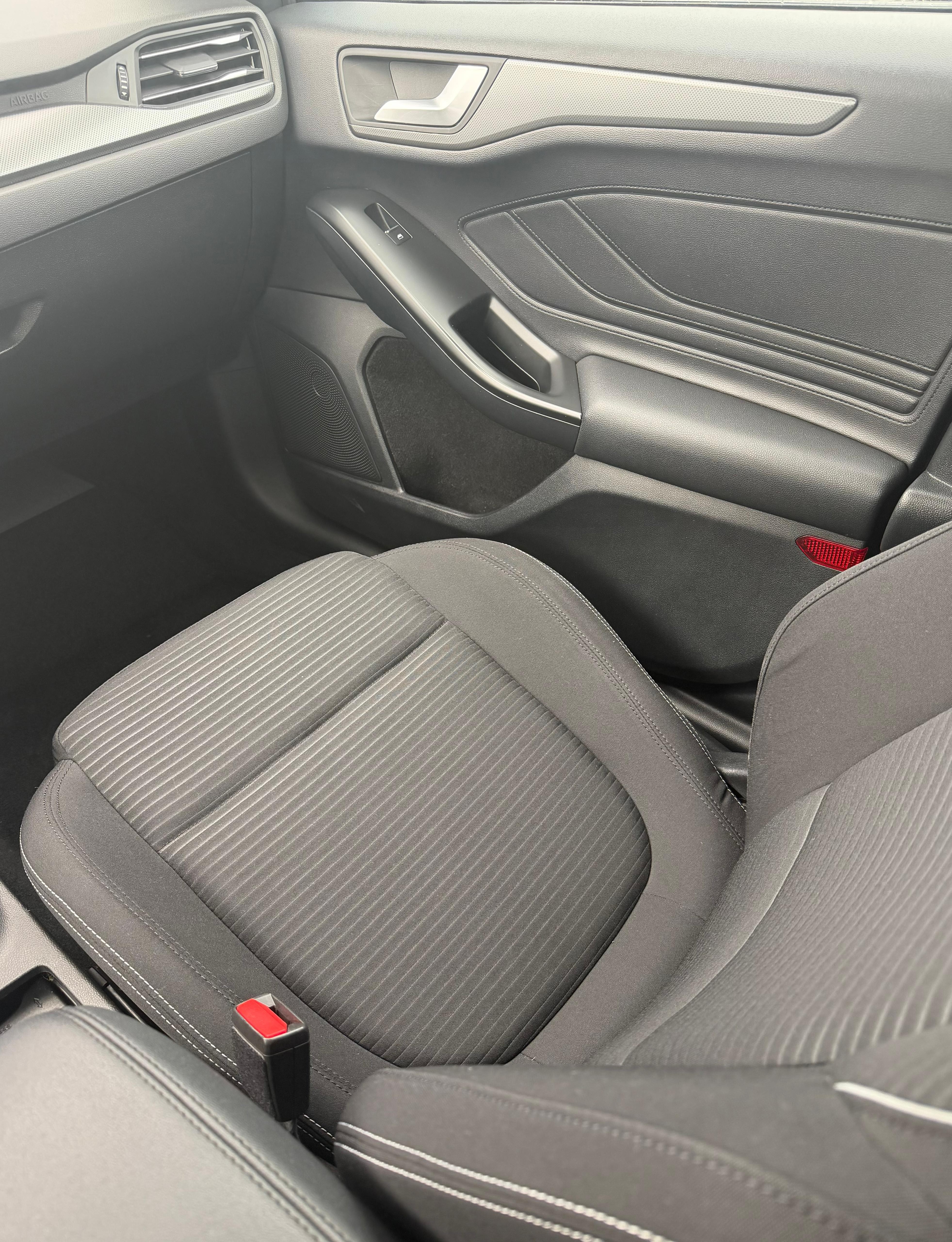 FORD Focus 2018 — imagine 15