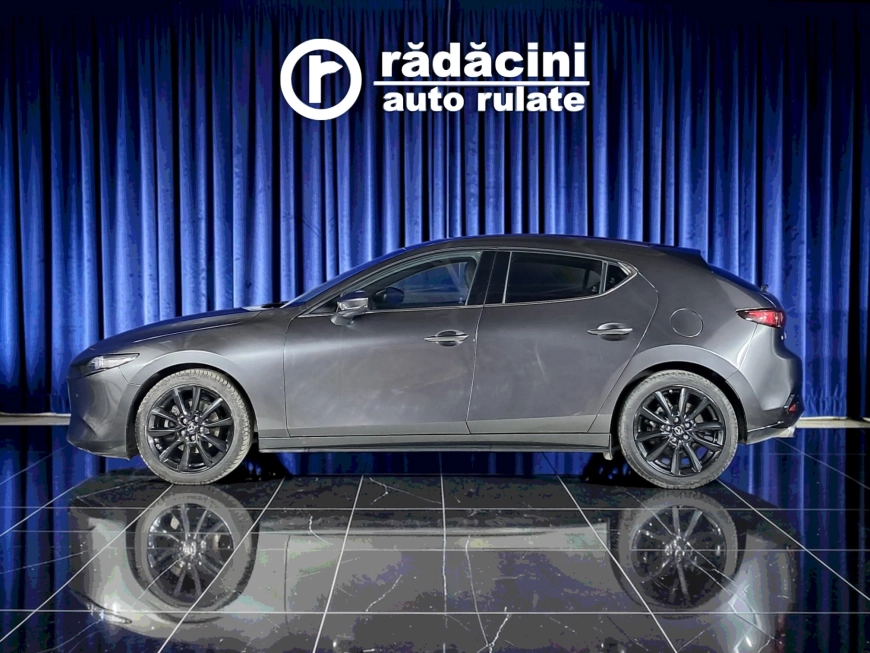 MAZDA 3 SKYACTIV X HYBRID 2.0i 186CP 2021