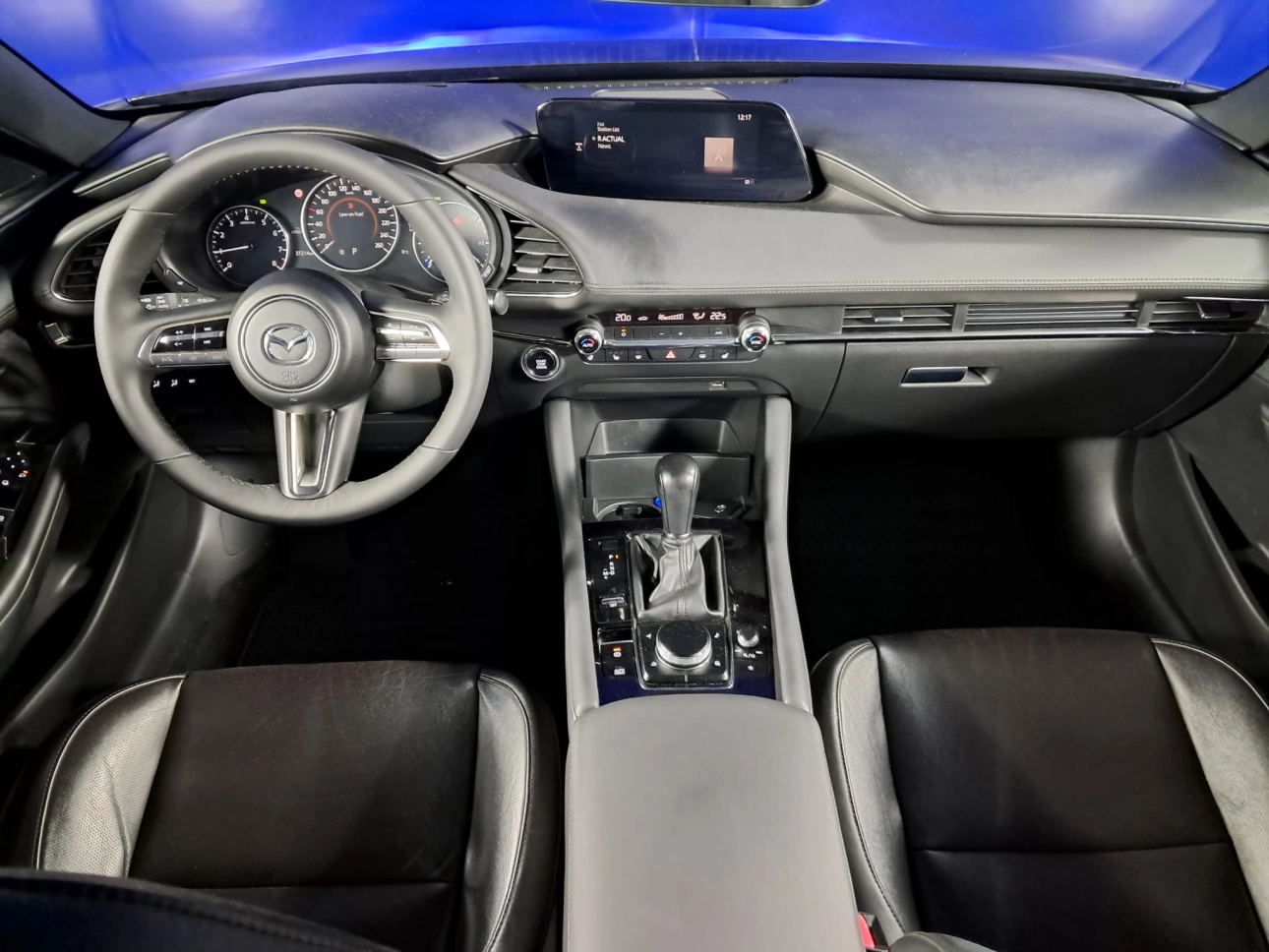 MAZDA 3 SKYACTIV X HYBRID 2.0i 186CP 2021