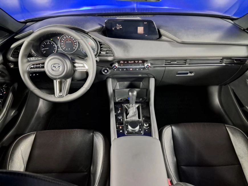 MAZDA 3 SKYACTIV X HYBRID 2.0i 186CP 2021