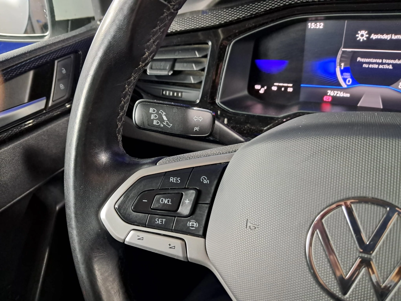 VOLKSWAGEN POLO LIFE 1.0i  95CP 2022