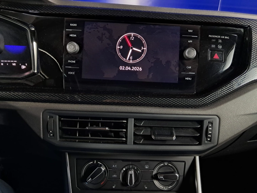 VOLKSWAGEN POLO LIFE 1.0i  95CP 2022