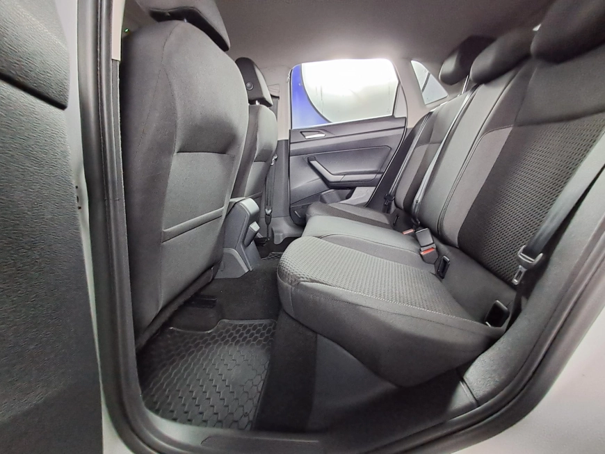 VOLKSWAGEN POLO LIFE 1.0i  95CP 2022