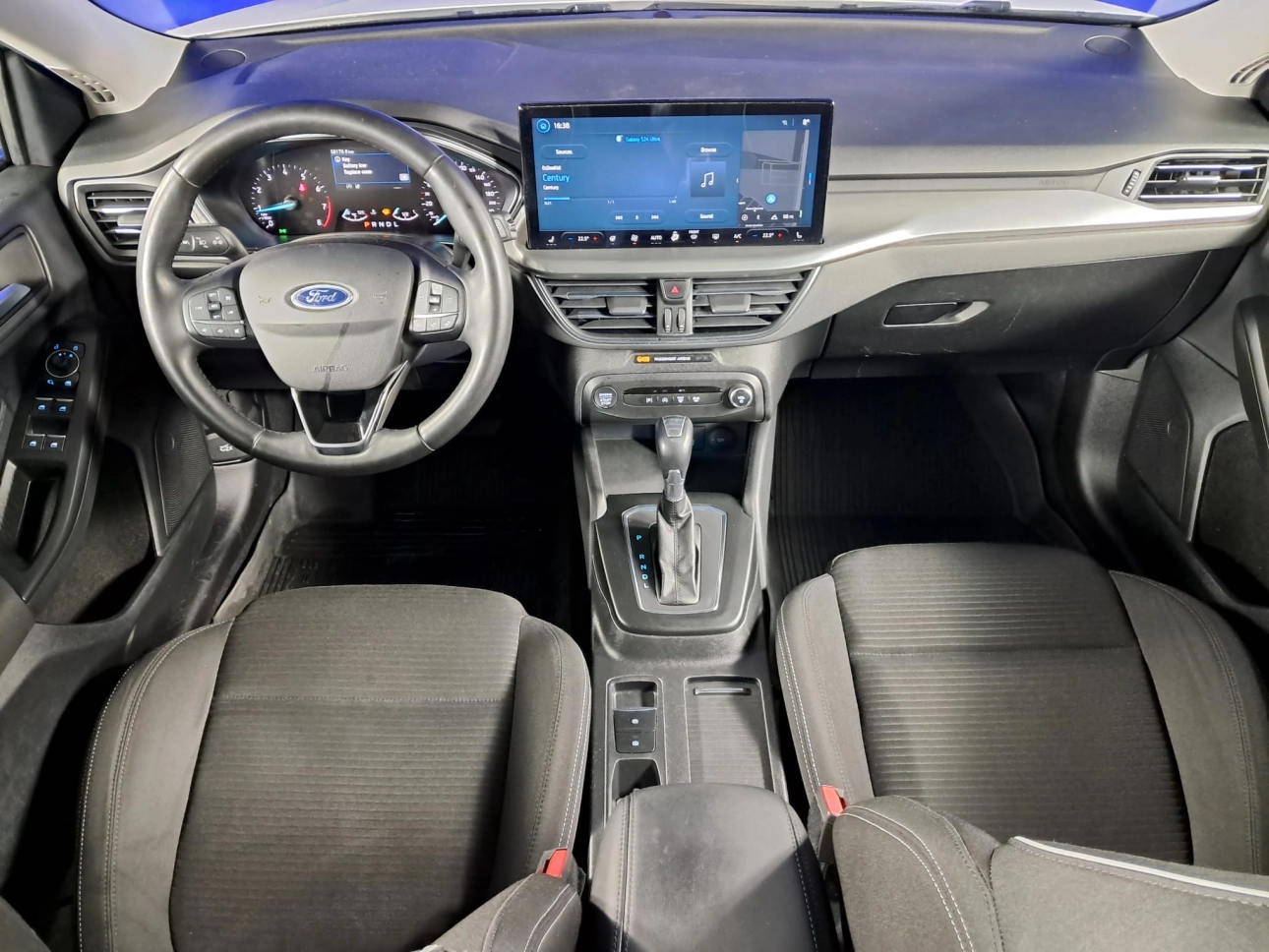 FORD FOCUS TITANIUM A7 HYBRID 1.0ti125CP 2022