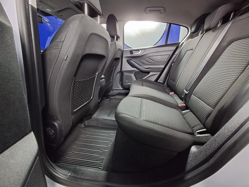 FORD FOCUS TITANIUM A7 HYBRID 1.0ti125CP 2022