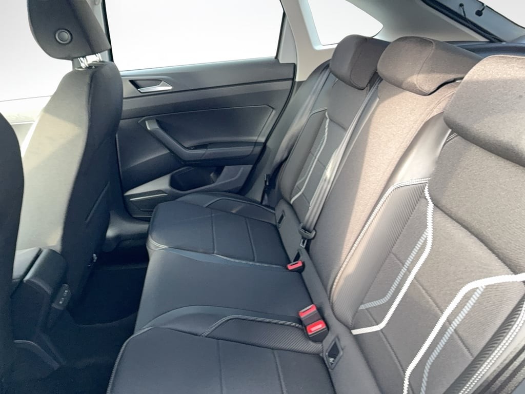 VOLKSWAGEN Taigo 2025 — imagine 18