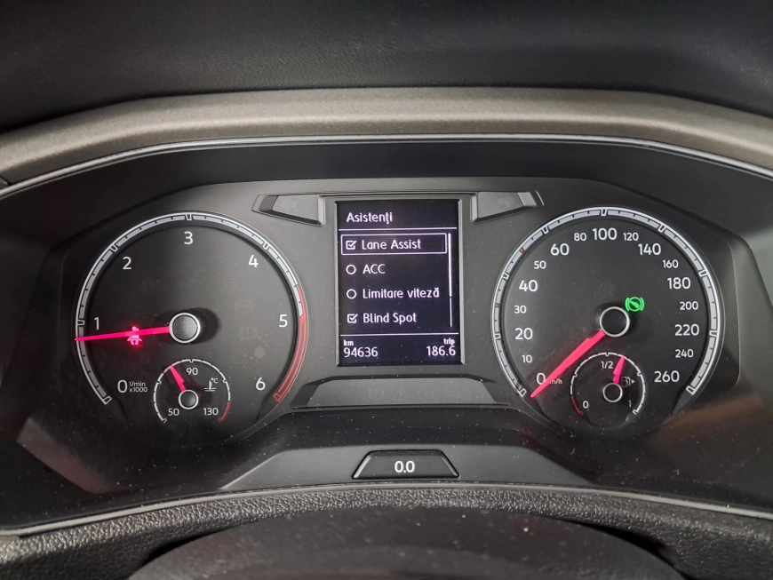 VOLKSWAGEN T ROC DESIGN 2.0TDI DSG 150CP 2021