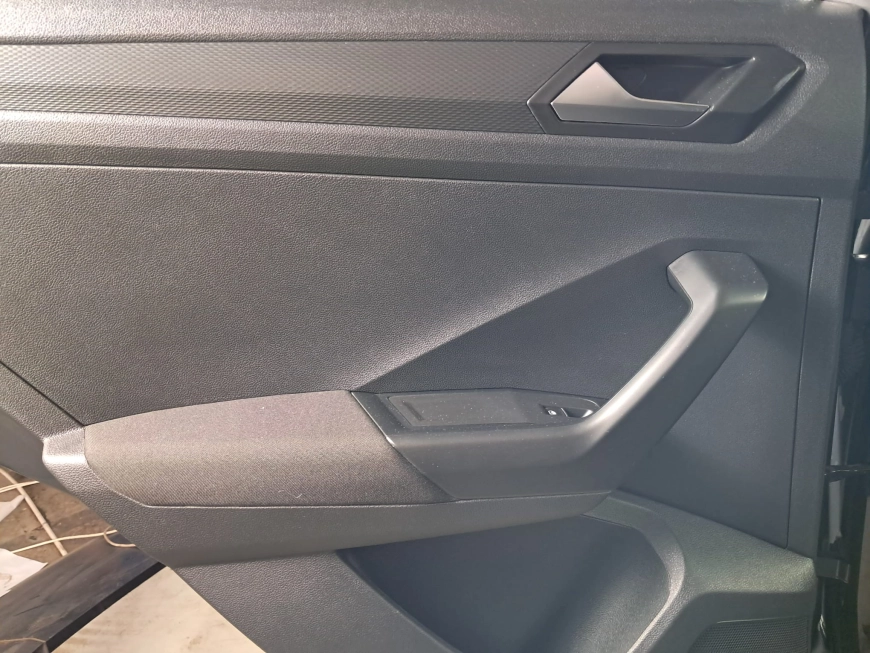 VOLKSWAGEN T ROC DESIGN 2.0TDI DSG 150CP 2021