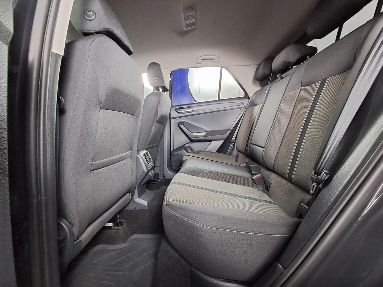 VOLKSWAGEN T ROC DESIGN 2.0TDI DSG 150CP 2021