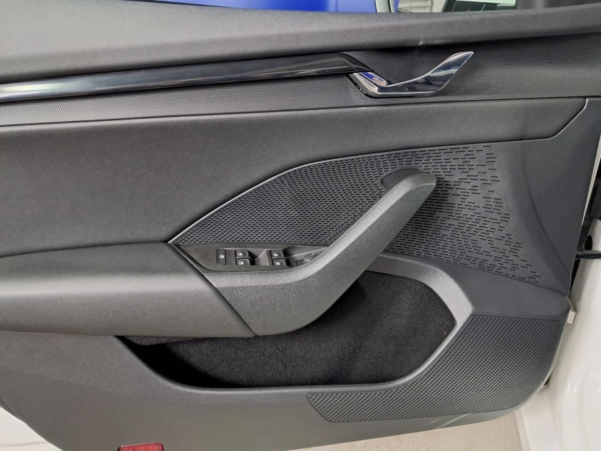 SKODA OCTAVIA IV 2.0TDI 115CP AMBITION 2021