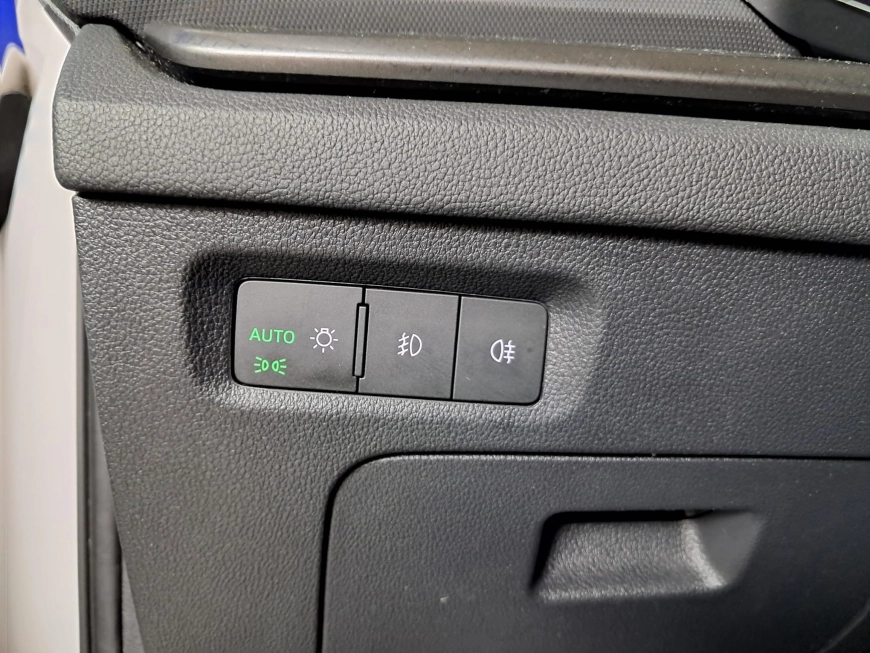 SKODA OCTAVIA IV 2.0TDI 115CP AMBITION 2021