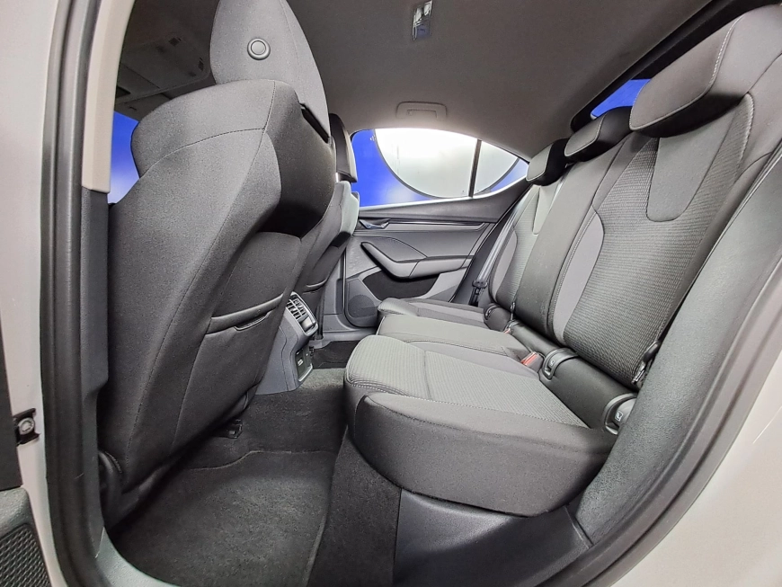 SKODA OCTAVIA IV 2.0TDI 115CP AMBITION 2021