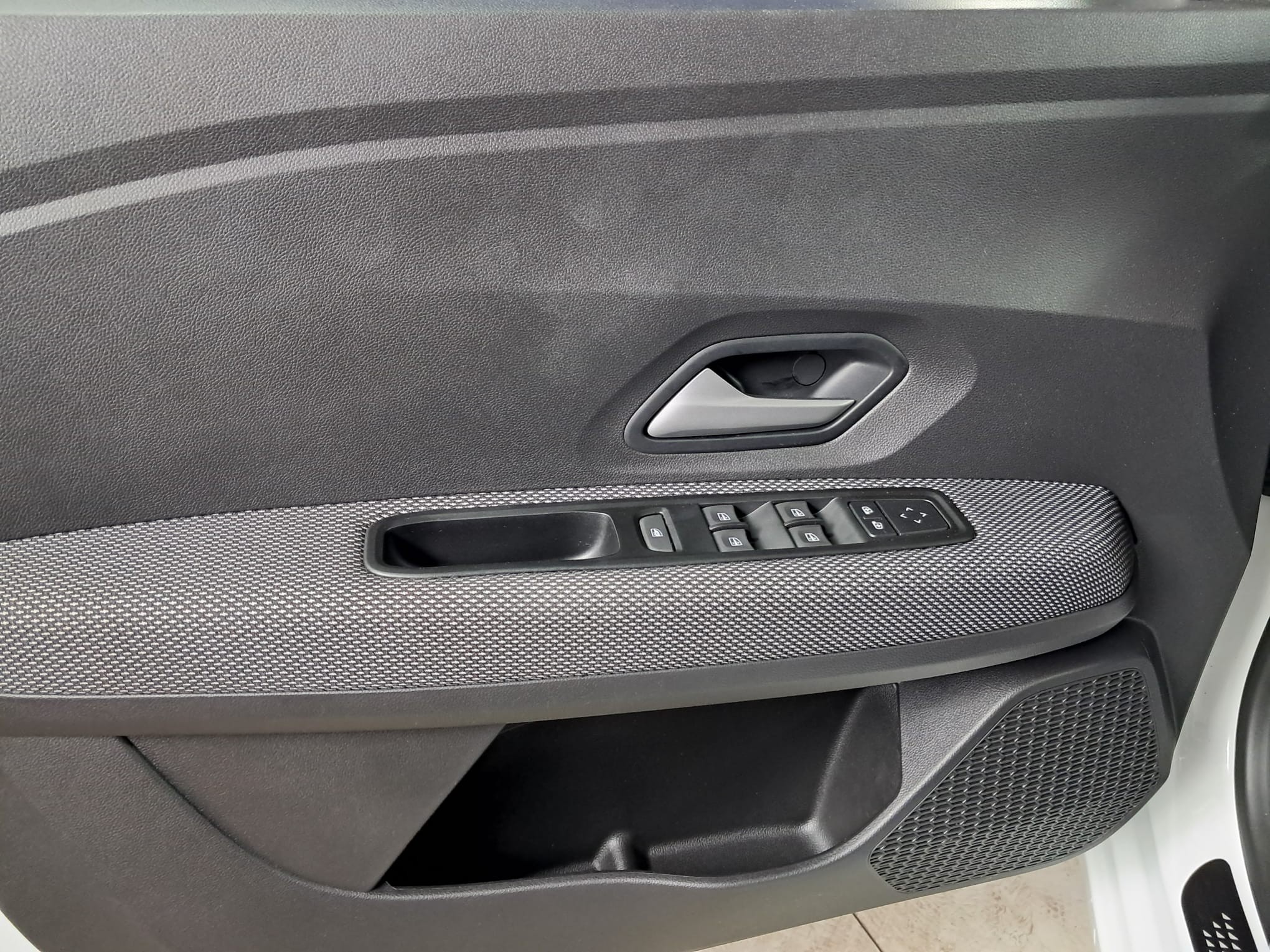 DACIA Sandero 2023 — imagine 10