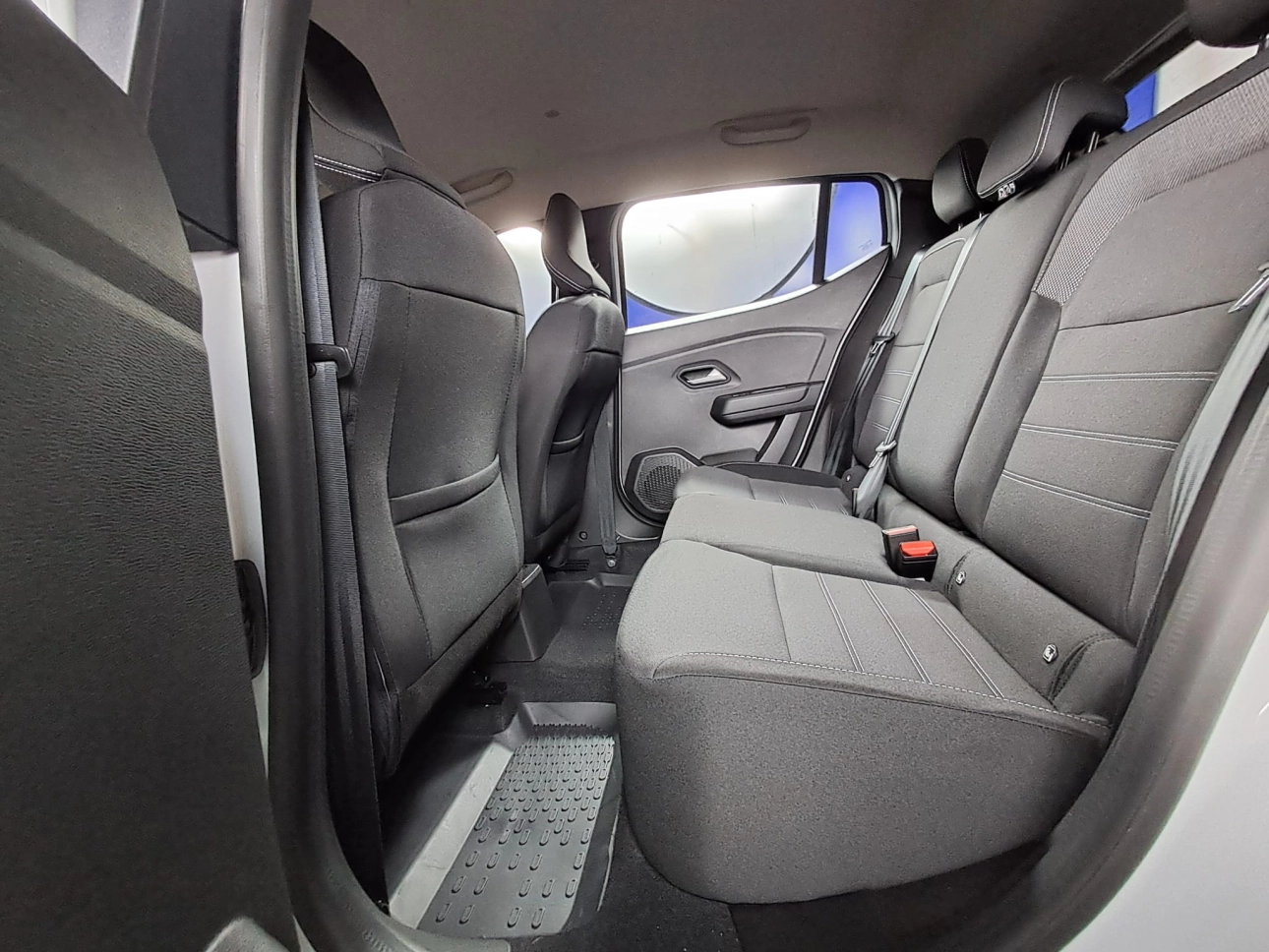 DACIA SANDERO 1.0i 91CP 2023