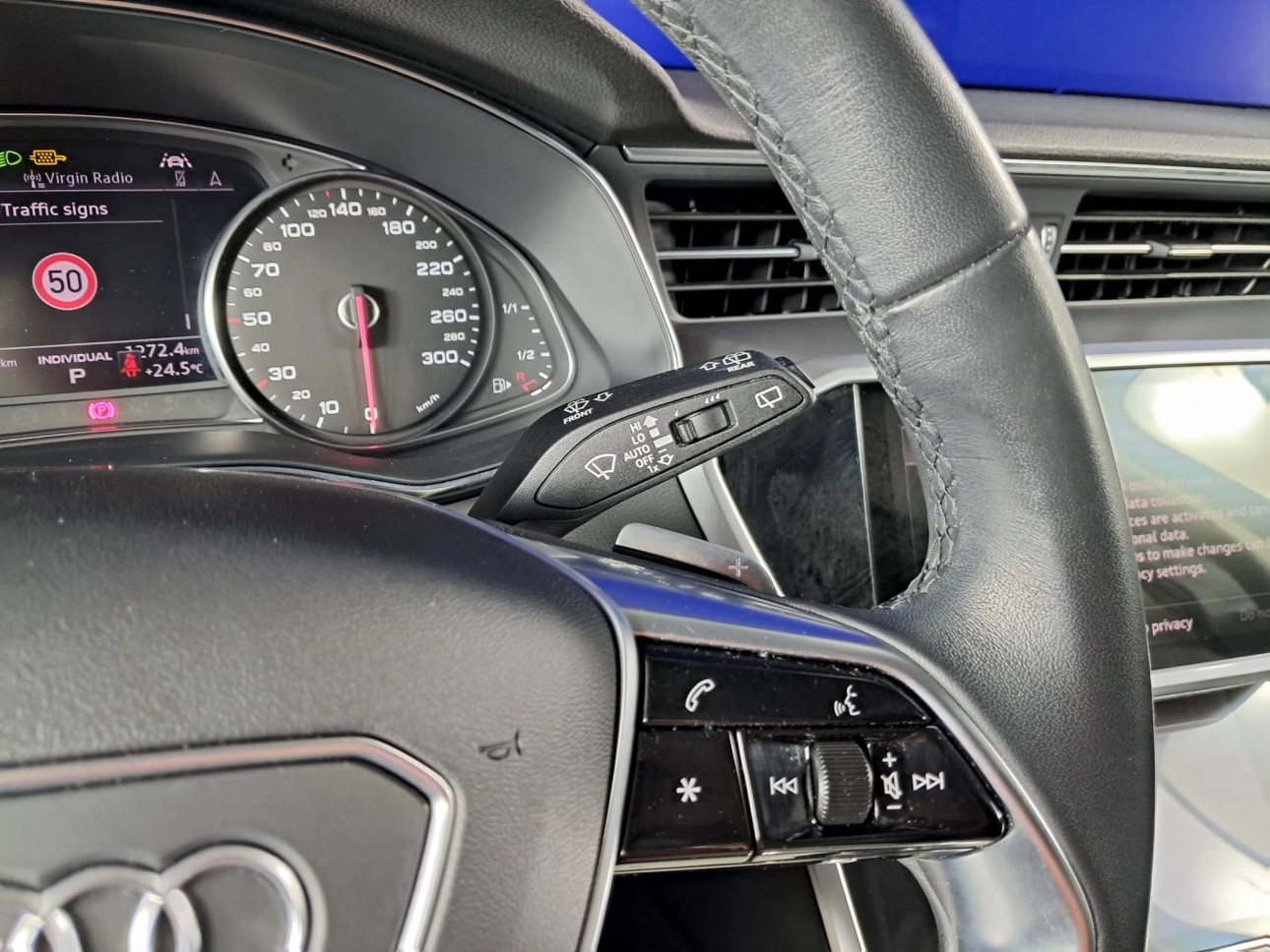 AUDI A6 AVANT 4.0 HYBRID 2.0TDI 204CP 2022
