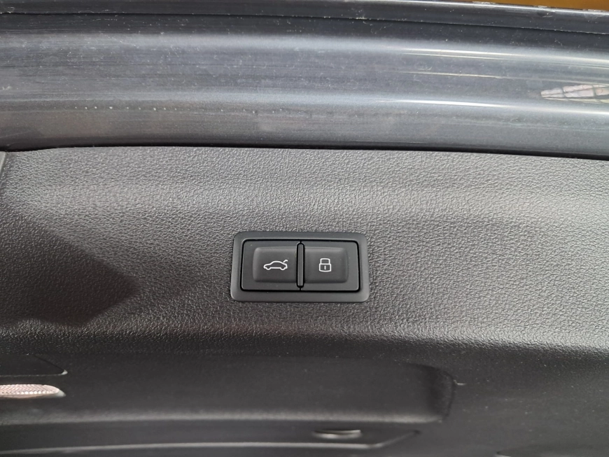 AUDI A6 AVANT 4.0 HYBRID 2.0TDI 204CP 2022