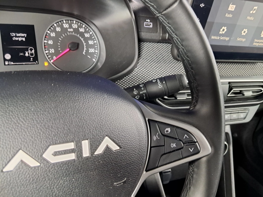 DACIA LOGAN EXPRESSION 1.0 ECO-G 91CP 2024