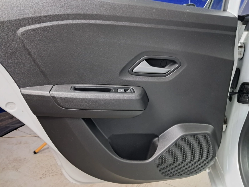 DACIA LOGAN EXPRESSION 1.0 ECO-G 91CP 2024