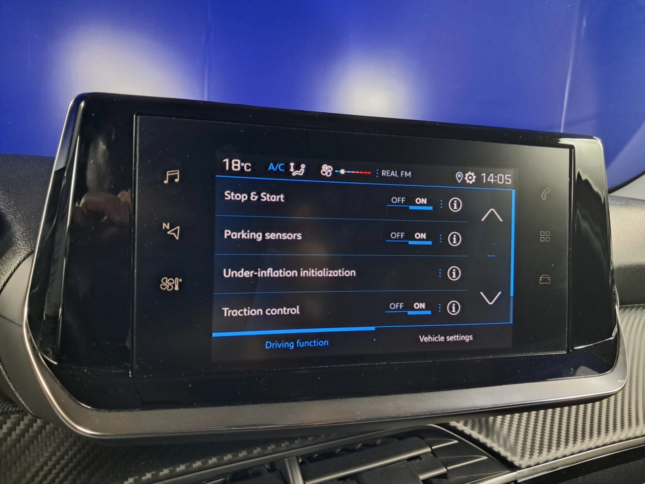 PEUGEOT 208 1.2i 75CP 2021