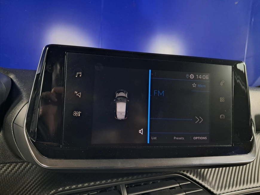 PEUGEOT 208 1.2i 75CP 2021