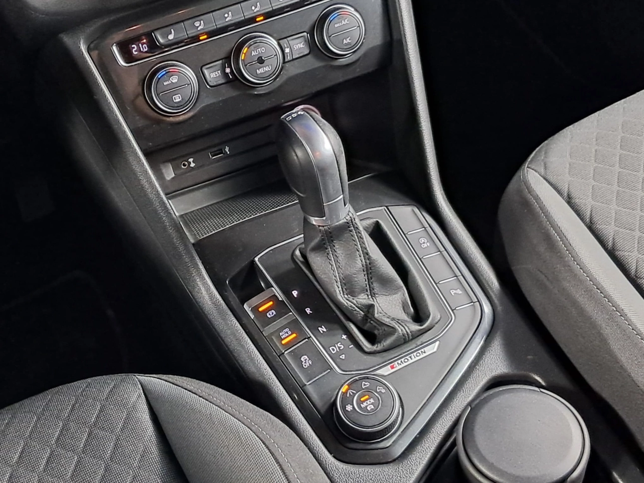 VOLKSWAGEN TIGUAN DSG 4MOTION 2.0TDI 150CP 2017