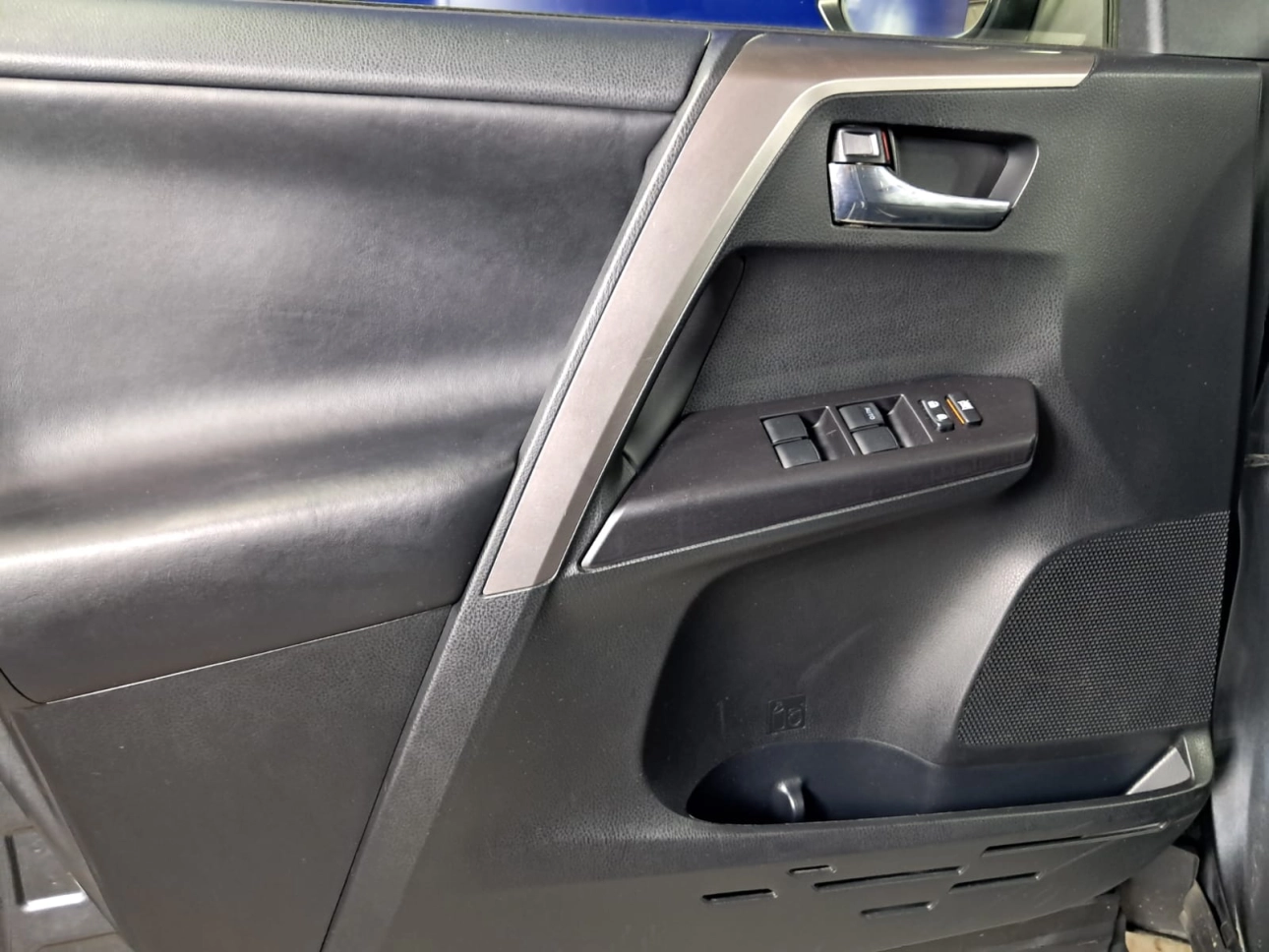 TOYOTA RAV 4 EXECUTIVE AWD 2.0i 152CP 2017