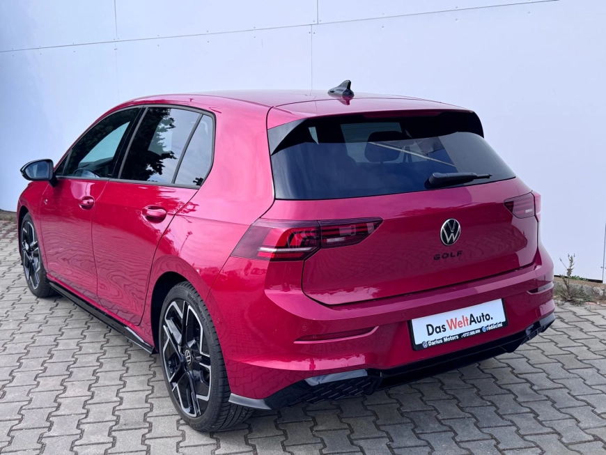 Volkswagen Golf Hatchback 2025