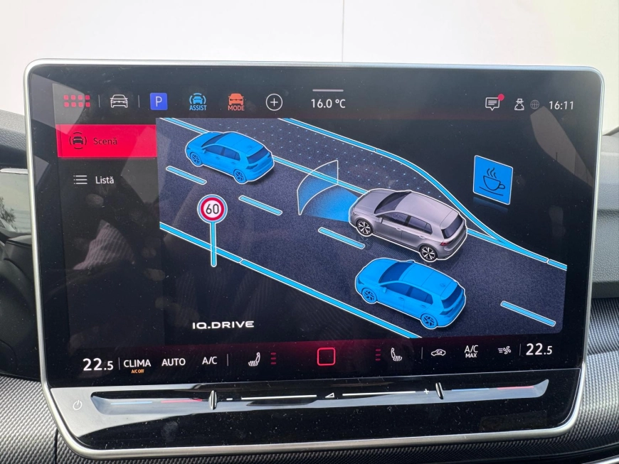Volkswagen Golf Hatchback 2025