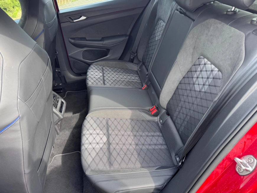 Volkswagen Golf Hatchback 2025