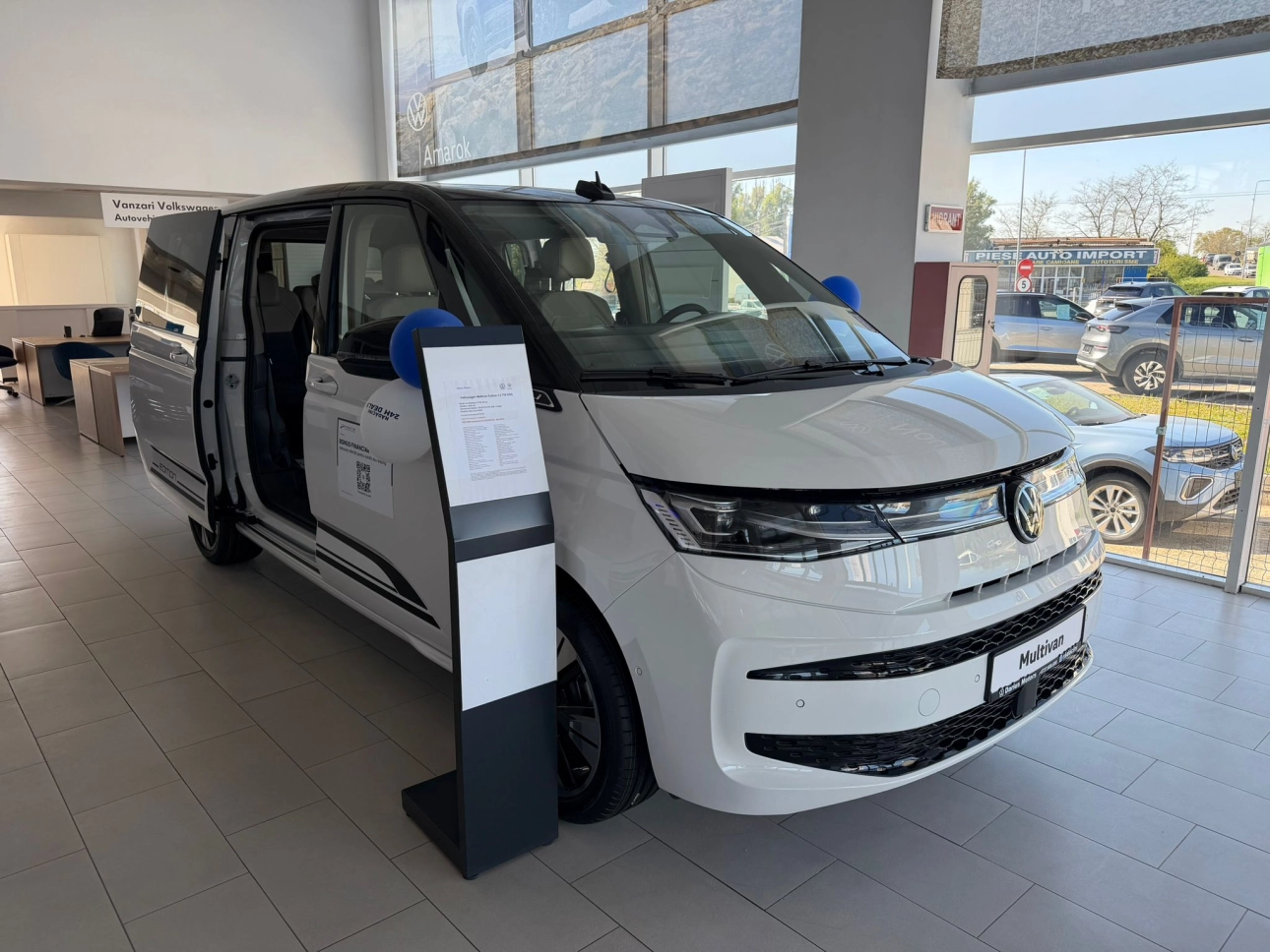 Volkswagen Multivan Van 2026