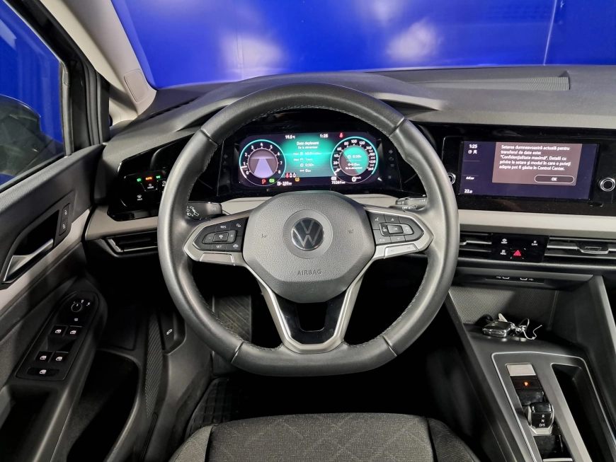 VOLKSWAGEN GOLF LIFE 1.5E-TSI HYBRID AUTOMAT 150CP 2021