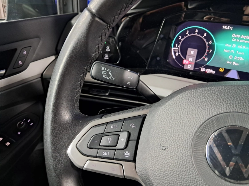 VOLKSWAGEN GOLF LIFE 1.5E-TSI HYBRID AUTOMAT 150CP 2021