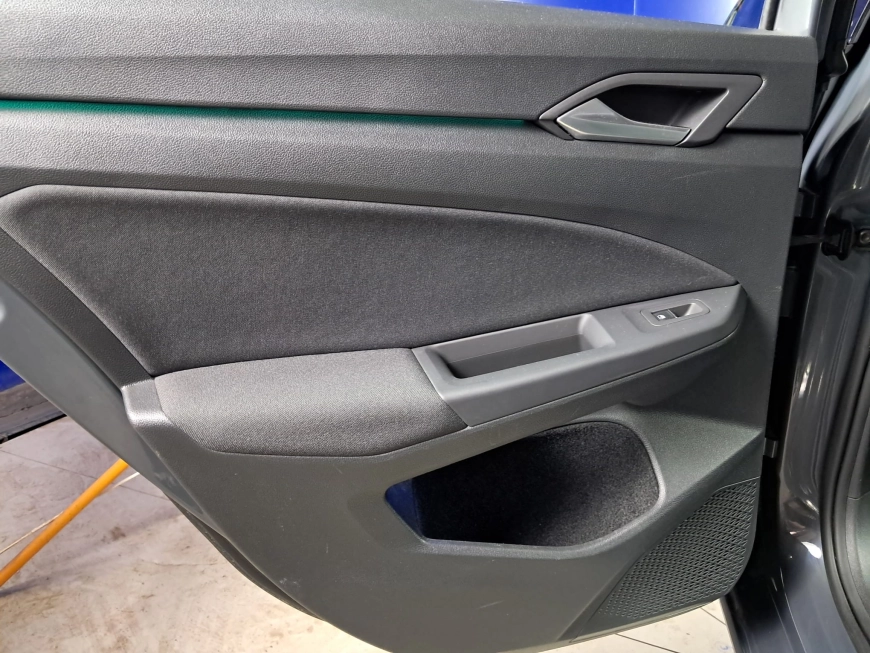 VOLKSWAGEN GOLF LIFE 1.5E-TSI HYBRID AUTOMAT 150CP 2021