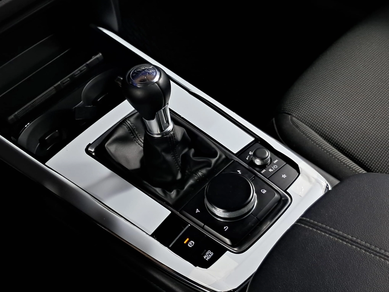 MAZDA CX-30 G150E-SKYACTIVE HYBRID 2.0i 150CP 2023