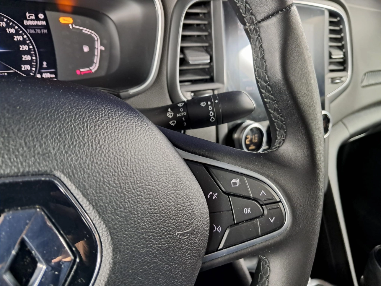 RENAULT MEGANE EQUILIBRE 1.3TCE 140CP 2023