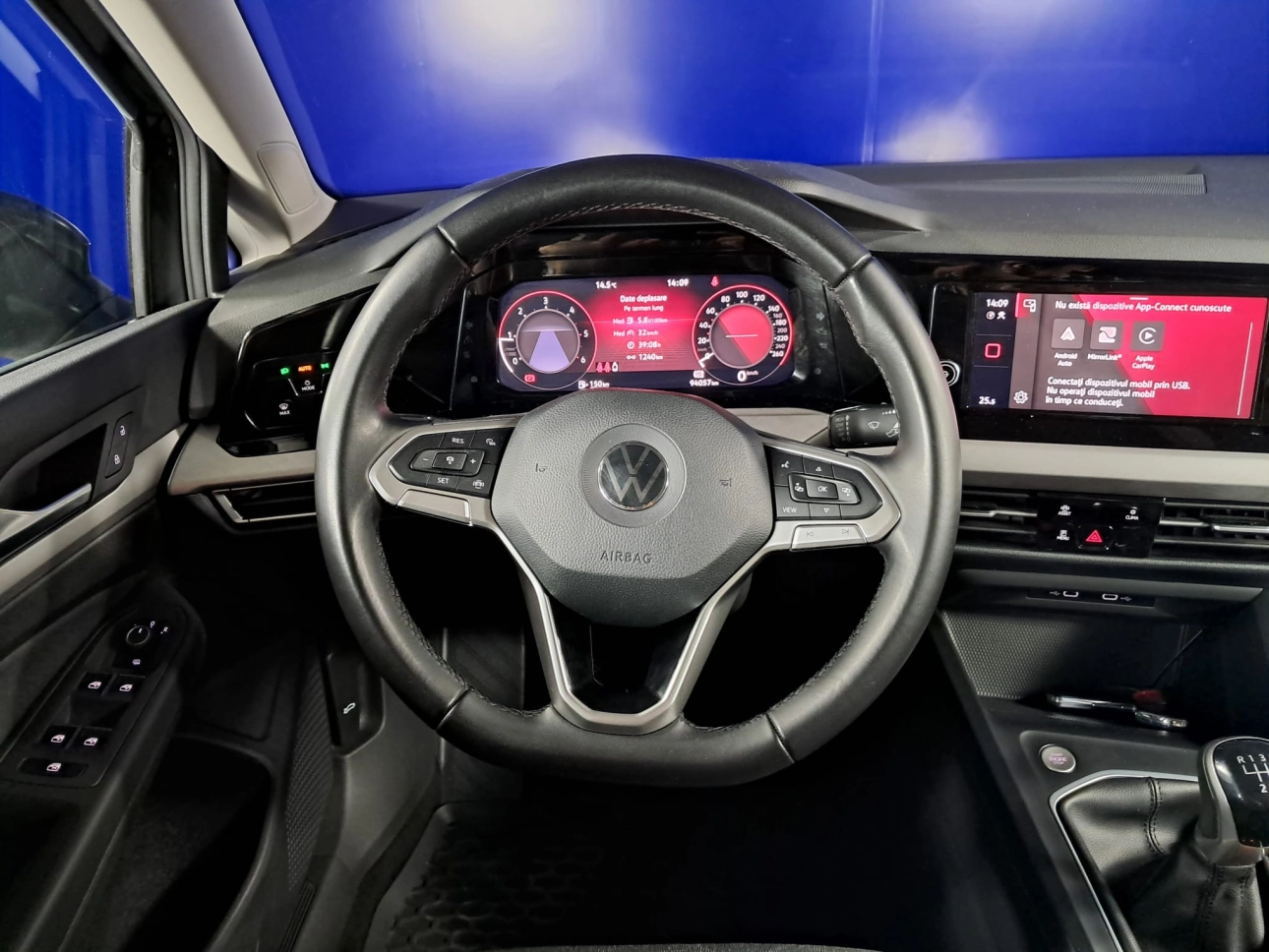VOLKSWAGEN GOLF VIII LIFE 115CP 2021